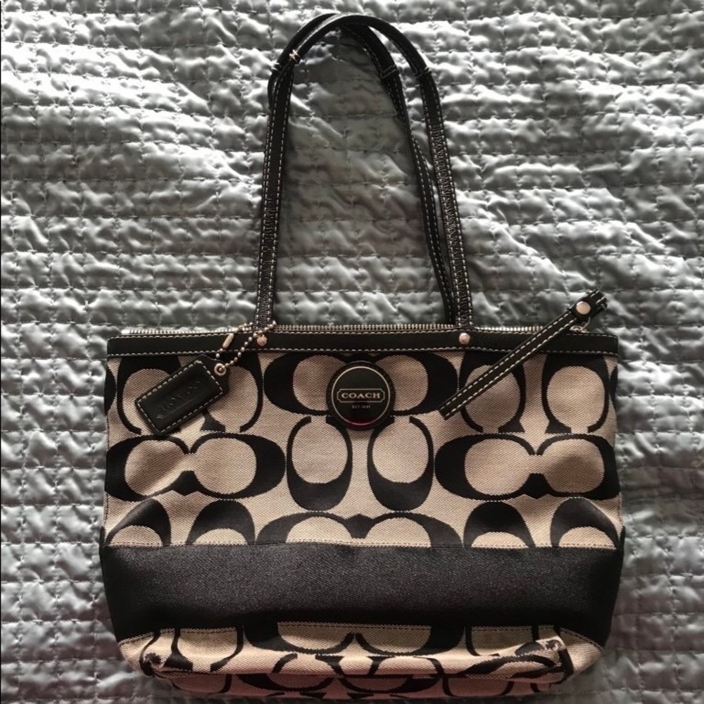 ***SOLD**COACH signature purse tote black and grey